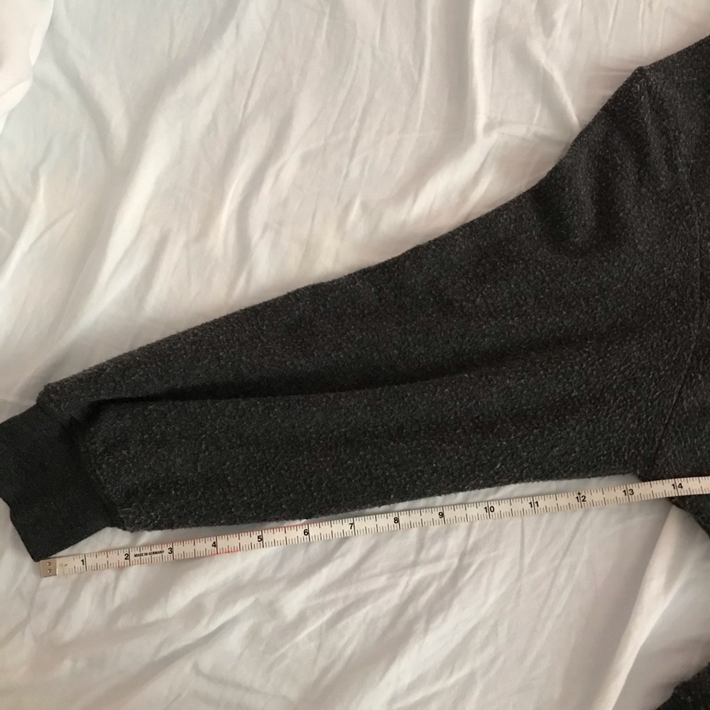 Shortened sleeve Wildfox candy corn jumper - Picture 5 of 10